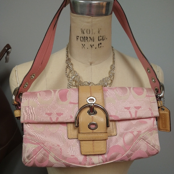 Coach Handbags - Pink coach bag